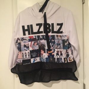 Short sleeve hoodie crop top